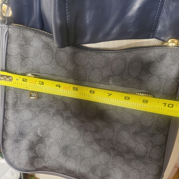 Coach Coated signature Chaise x-body - Picture 5 of 8